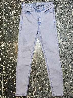 American Eagle Super High-Rise Jegging Jeans